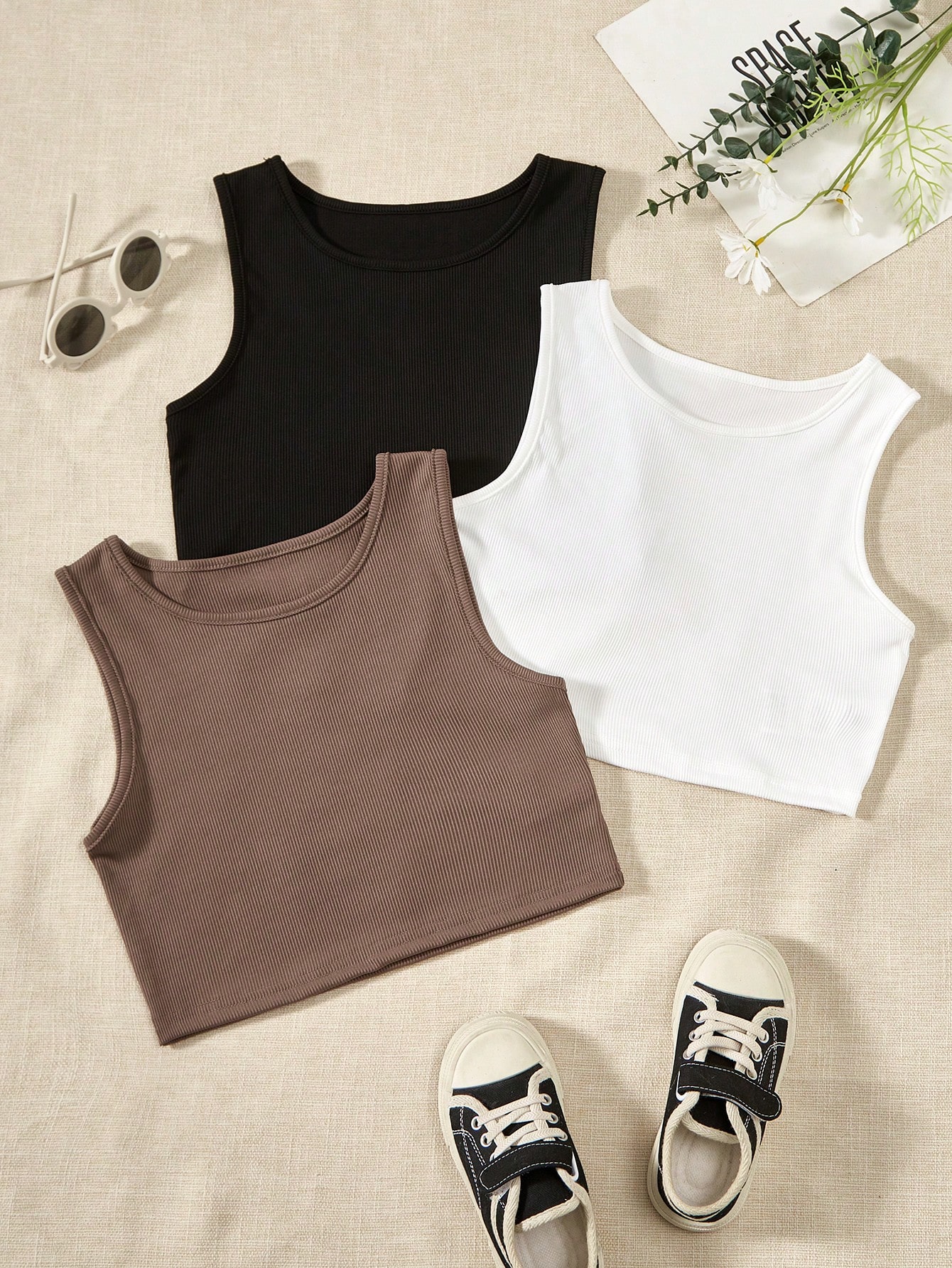 Milumia Girl's 3 Pack Ribbed Knit Cut Out Round Neck Sleeveless Cropped Tank Tops